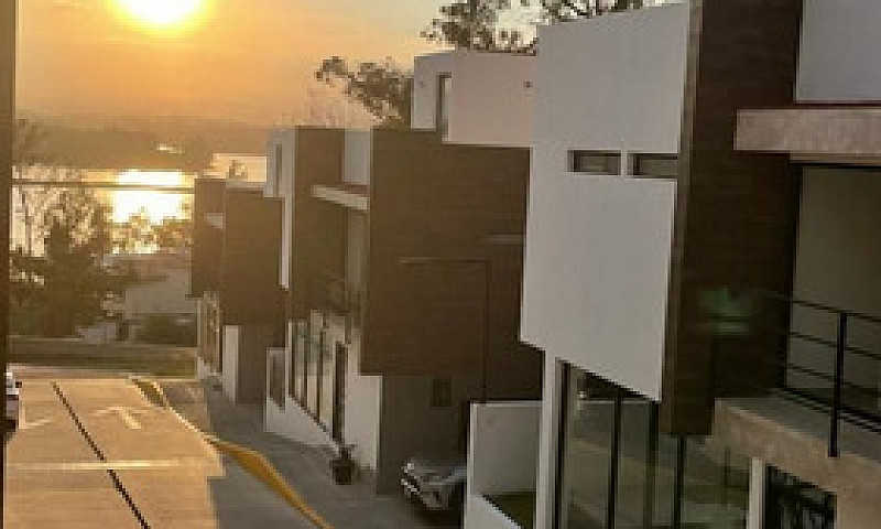 Casa En Venta Lago D...