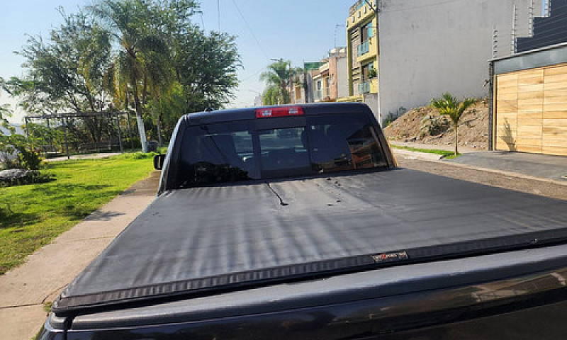 Ram 1500 Pick-Up 201...