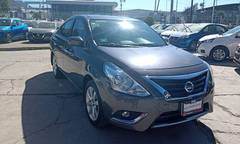 Nissan Versa 2018 4P...