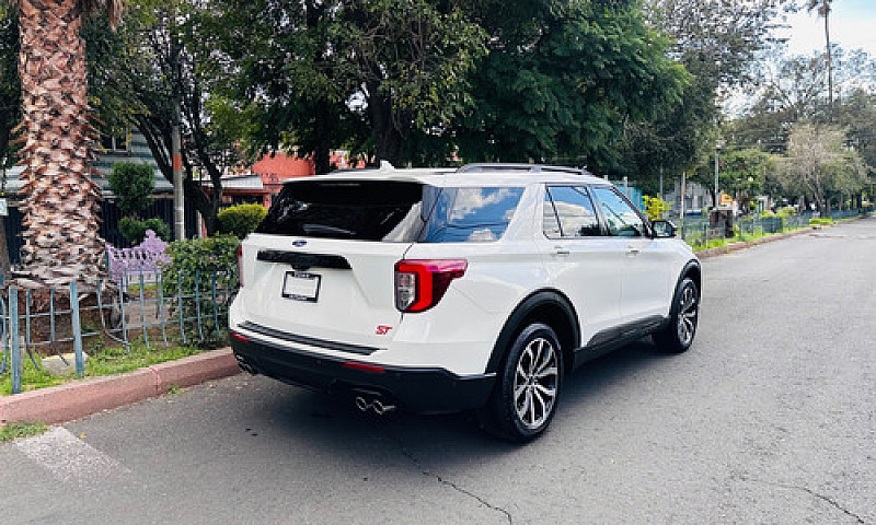 Ford Explorer 3.0 V6...