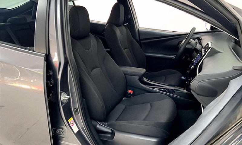 Toyota Prius 2020...