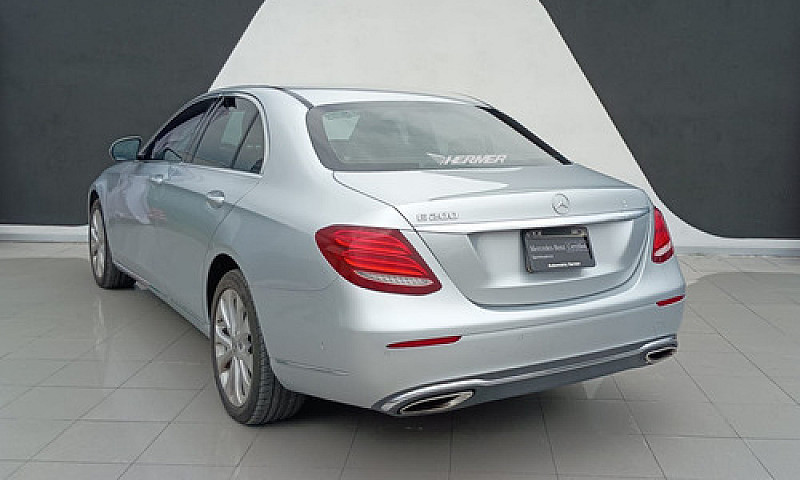 Mercedes-Benz Clase ...