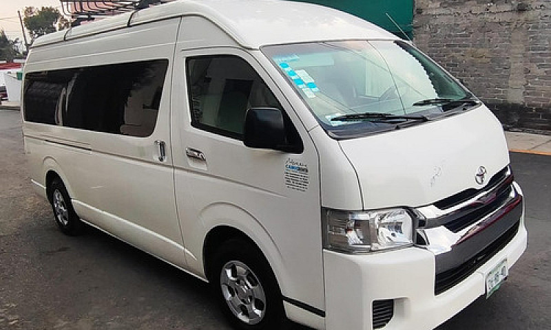 Toyota Hiace 2.7 Bus...