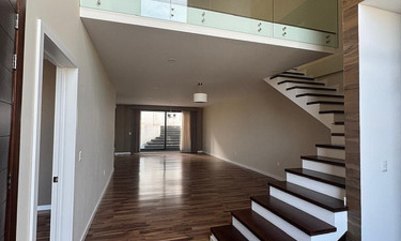 Casa En Venta A Desn...
