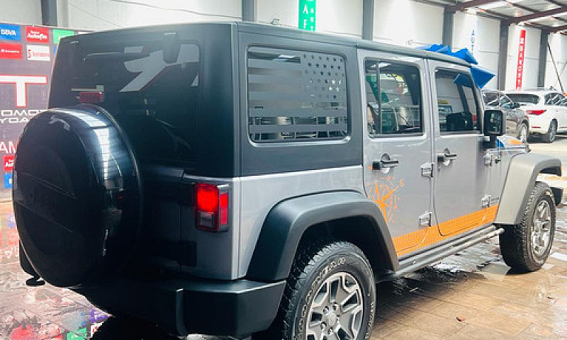 Jeep Wrangler 3.6 Un...