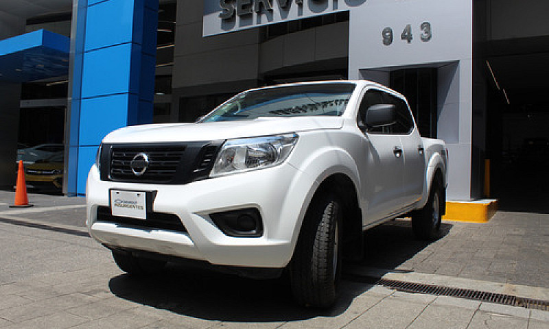 Nissan Doble Cabina ...