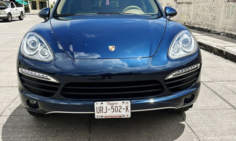 Porsche Cayenne S V8...