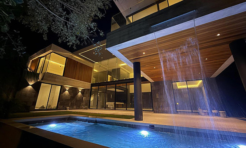 Casa En  Venta En Vi...