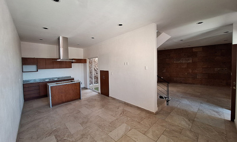 Casa En Venta En Mil...