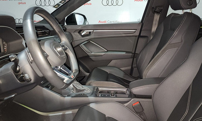 Audi Q3 2023...