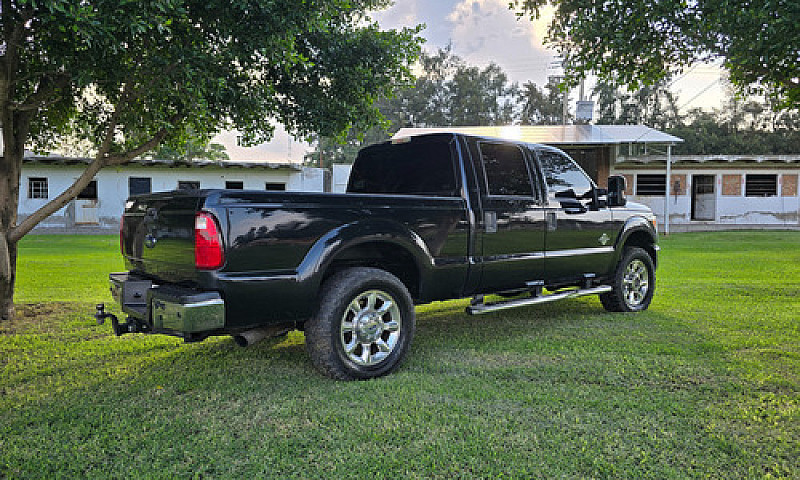Ford F-250 6.7L Supe...