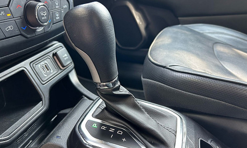 Jeep Renegade 1.3 La...