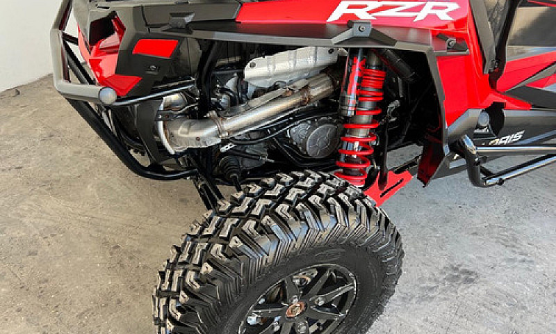 Polaris Rzr Turbo S...