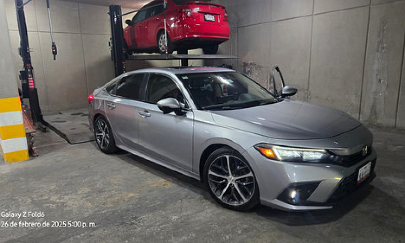 Honda Civic 1.5 Turb...