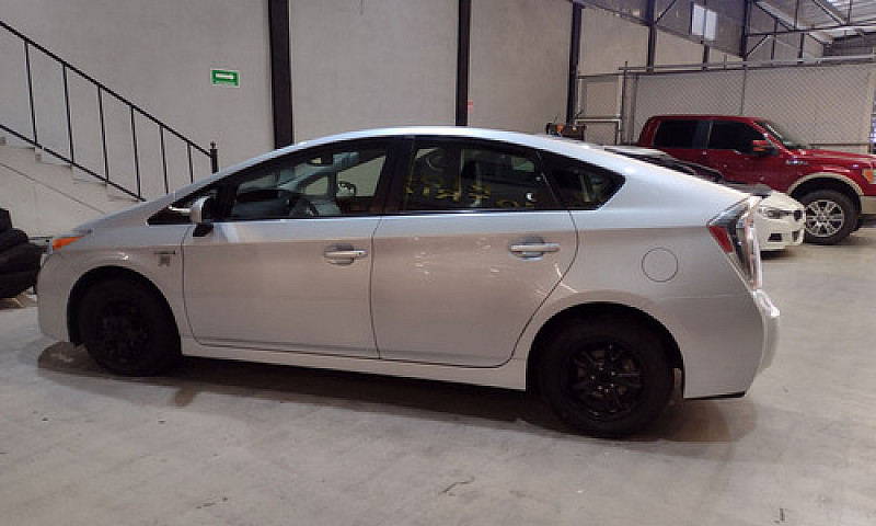 Toyota Prius 2015...