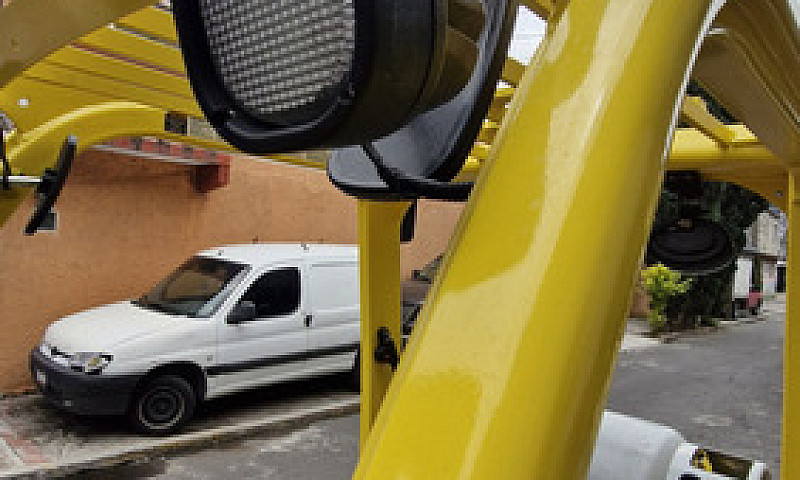 Montacargas Yale 201...