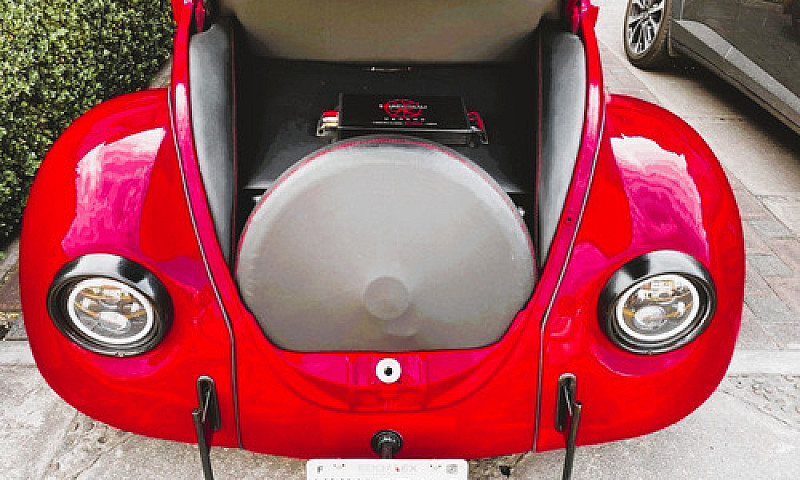 Volkswagen Sedán (Vo...