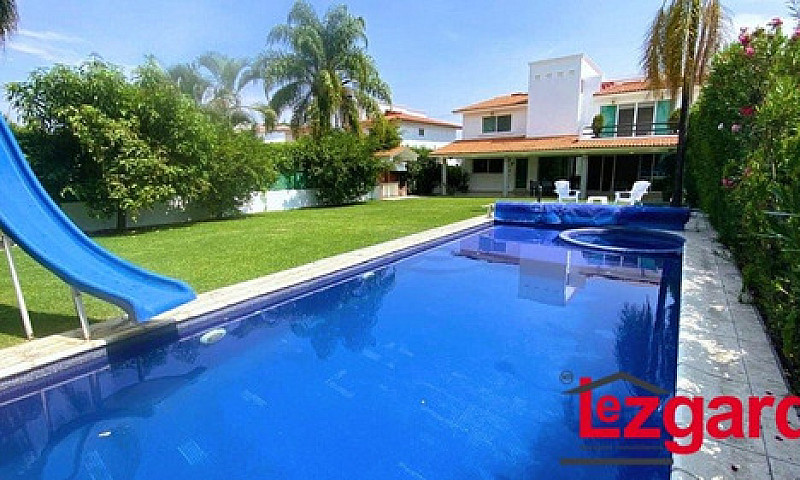 Se Vende Casa En Lom...