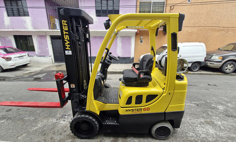 Montacargas Yale 201...