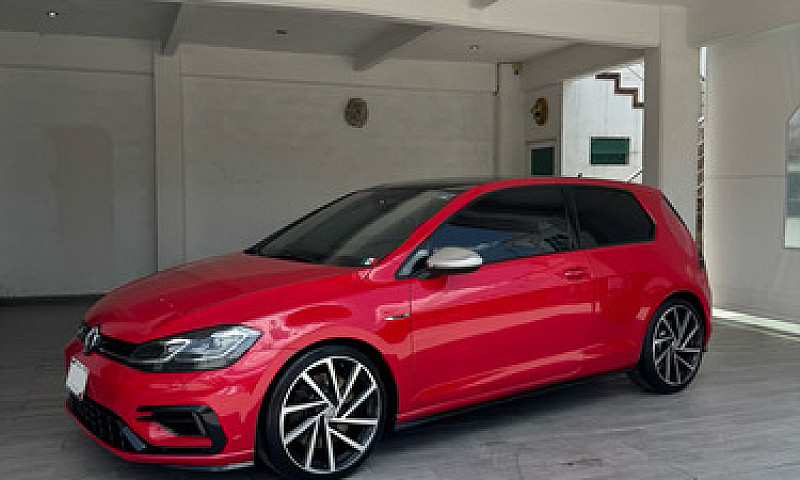 Volkswagen Golf R 2....