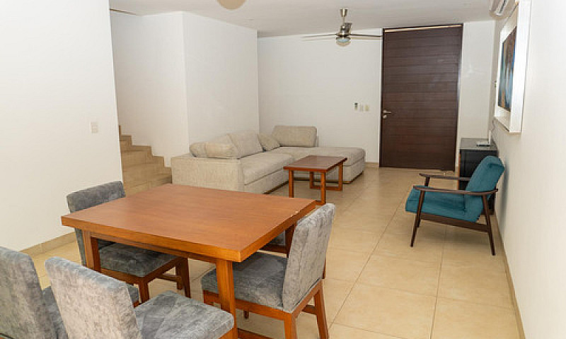 Townhouse Zona Norte...
