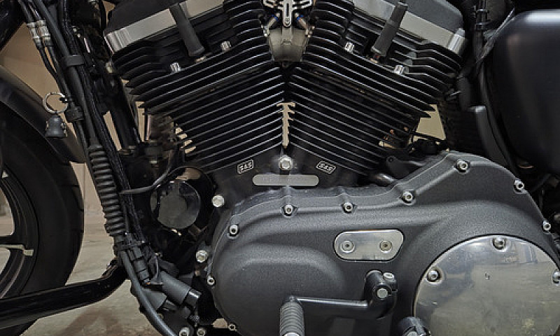 Harley Davidson Iron...
