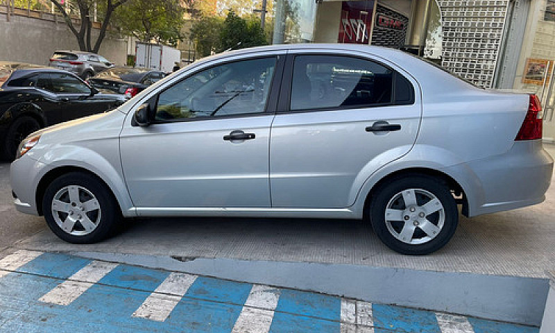 Chevrolet Aveo 2015...