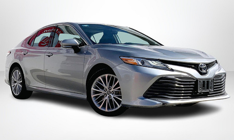 Toyota Camry 2019...