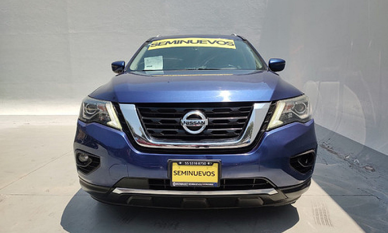 Nissan Pathfinder 20...