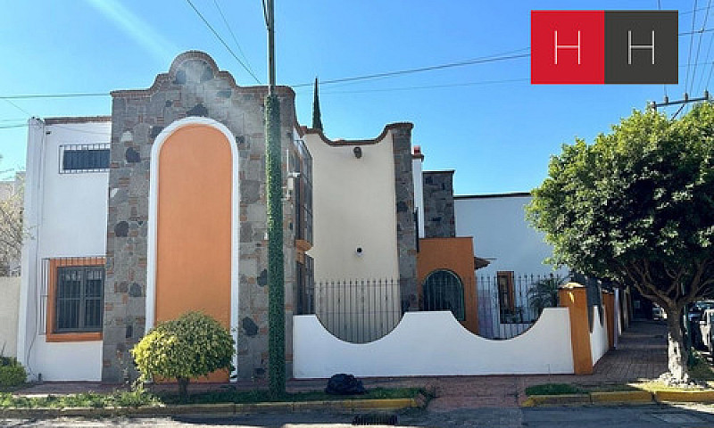 Casa En Venta En Fra...
