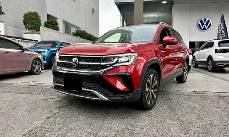 Volkswagen Taos High...