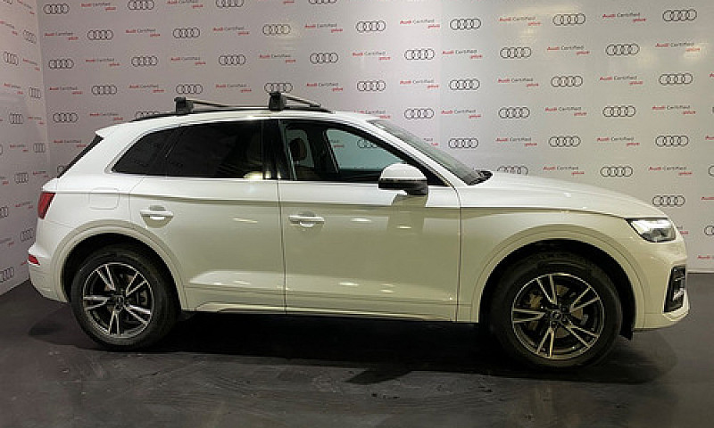 Audi Q5 2023...