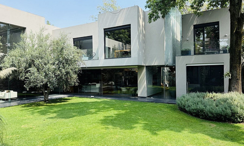 Exclusiva Residencia...
