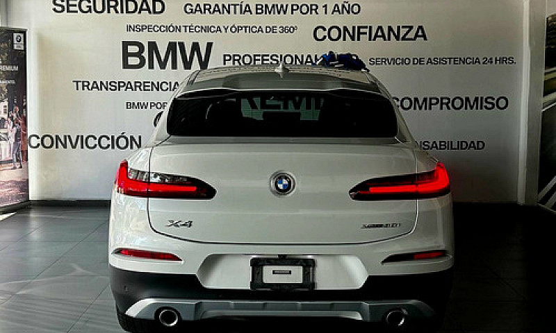 Bmw  X4  2021...