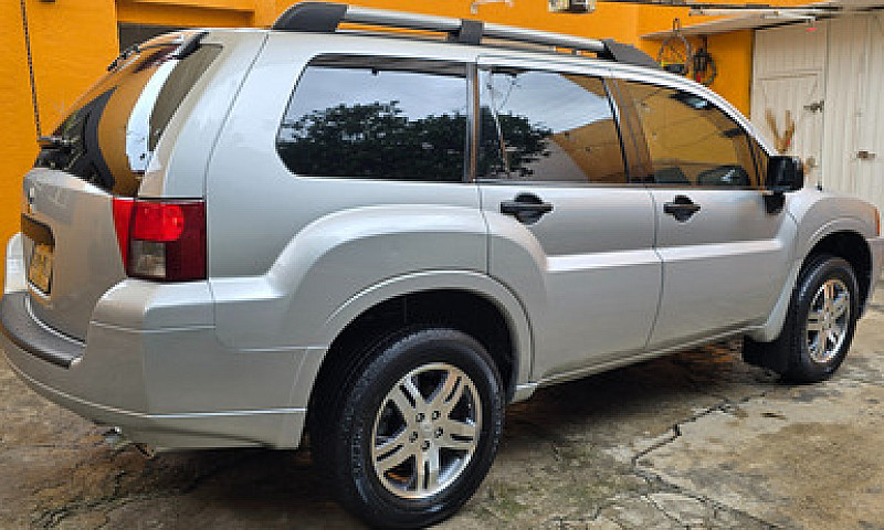 Mitsubishi Endeavor ...