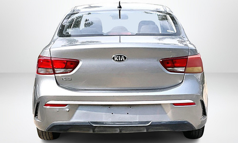 Kia Rio 2021...