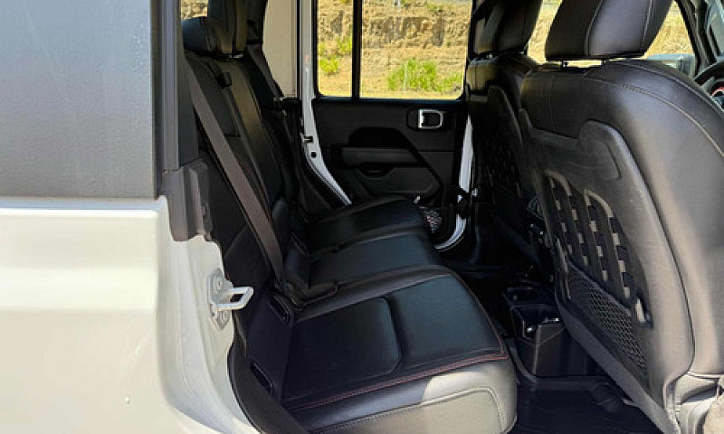 Jeep Gladiator 3.6 R...