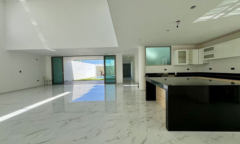 Casa Venta En Mérida...