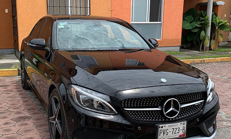 Mercedes Benz Amg C4...