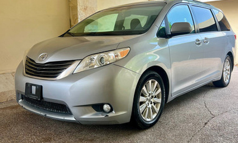 Toyota Sienna 3.5 Xl...