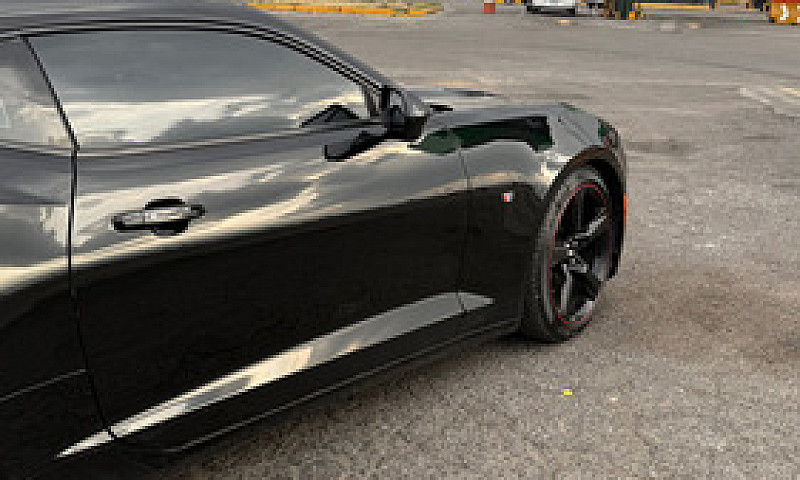 Chevrolet Camaro 6.2...