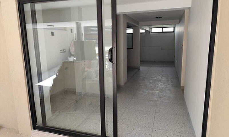 Casa En Venta  Circu...
