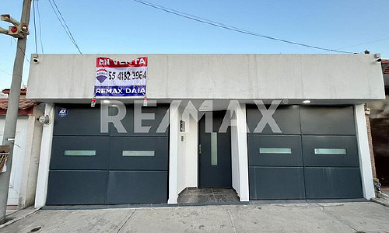 Casa En Venta, En Lo...
