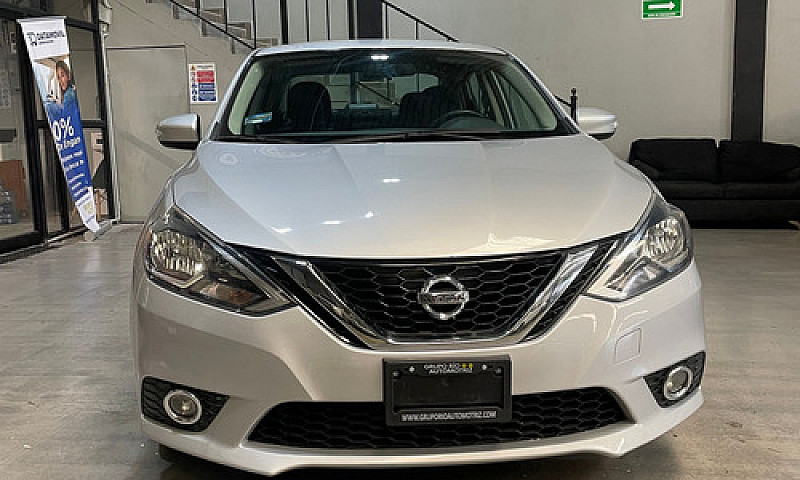 Nissan Sentra 2018 1...