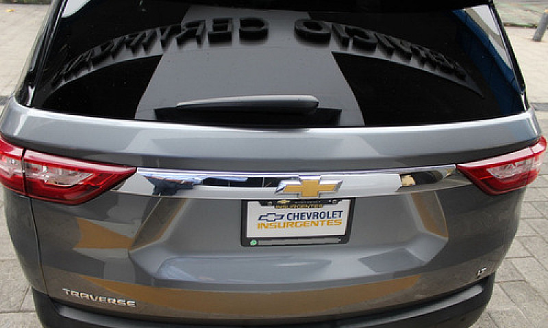 Chevrolet Traverse 2...