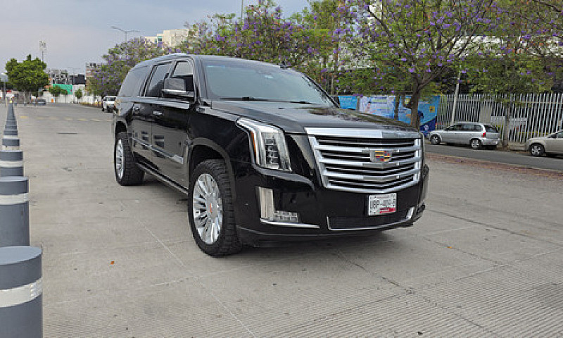 Cadillac Escalade Es...