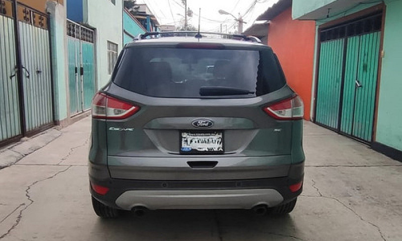 Ford Escape 2.5 Se P...