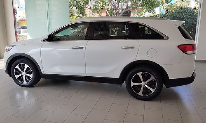 Kia Sorento 2017...