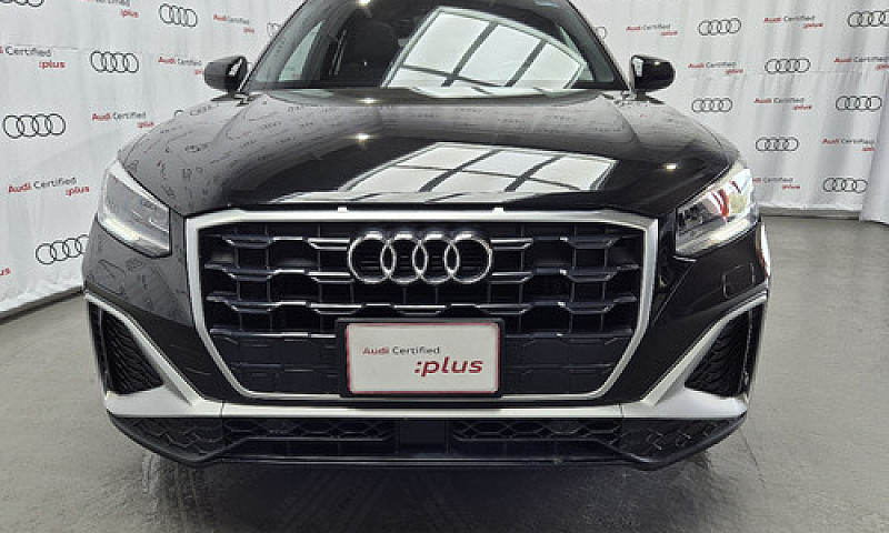 Audi  Q2  2021...