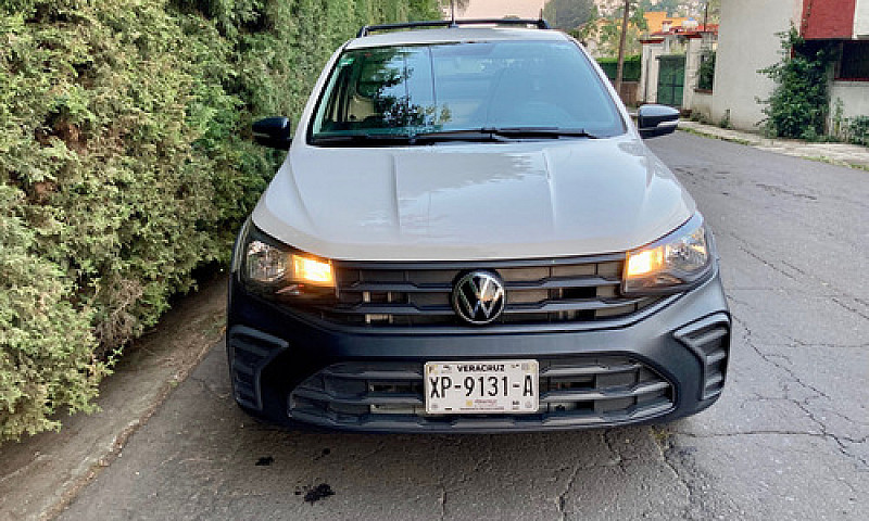 Volkswagen Saveiro 1...